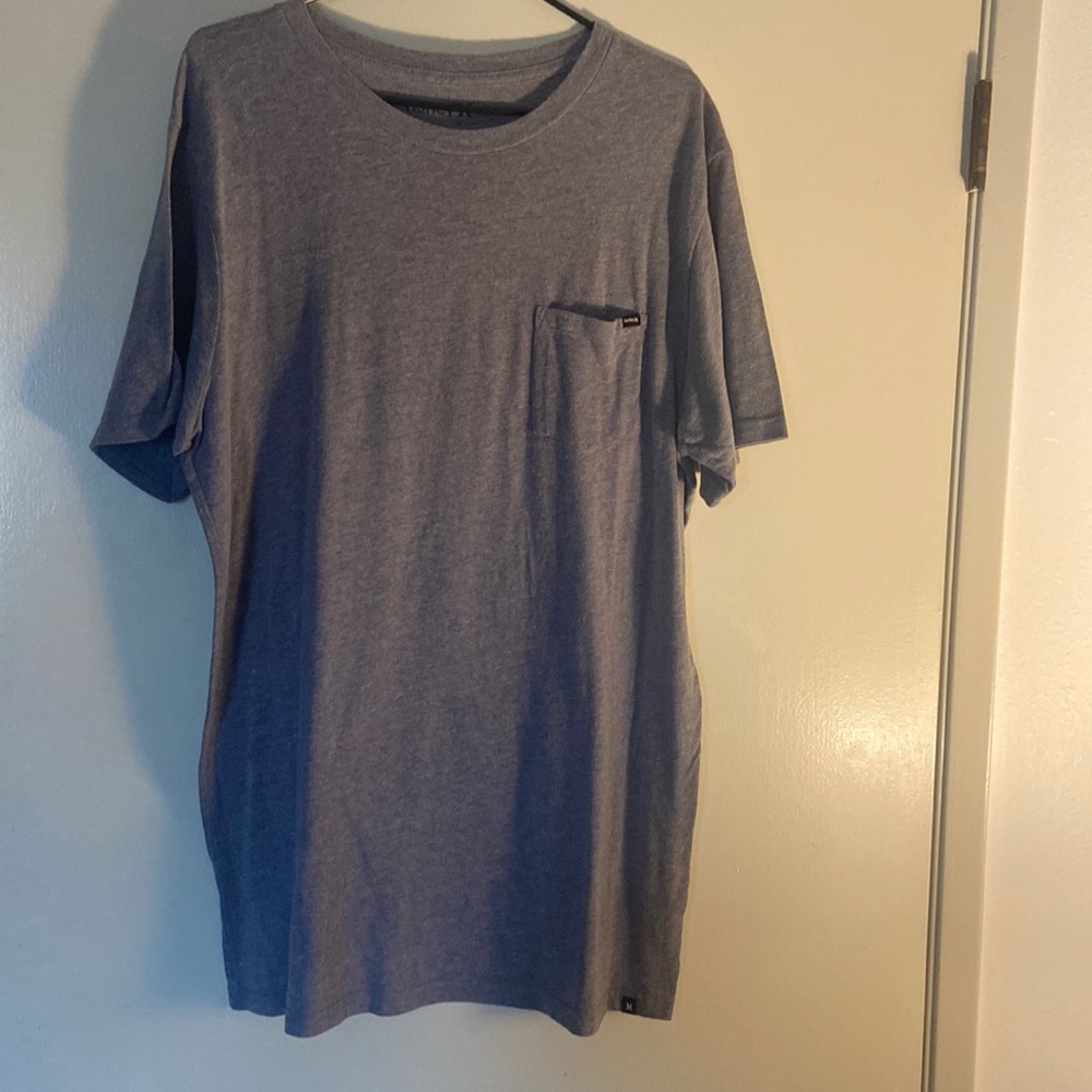 Men’s Hurley Gray Short Sleeve Shirt with Front Pocket